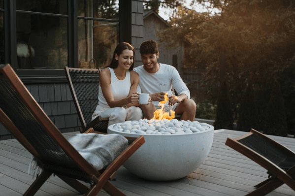 Natural Gas Fire Pit in Luxury Outdoor Space